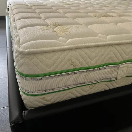 Casa Paestum. Your Wonderful Garden In Dom wakacyjny Rzym